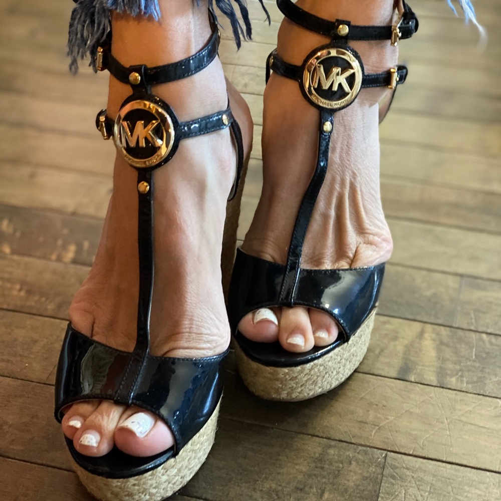 MICHAEL KORS